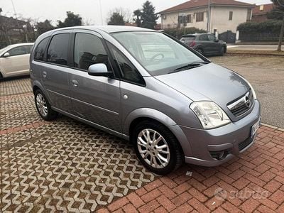 Occasion Opel Meriva Cosmo 2009 Gris Monospace