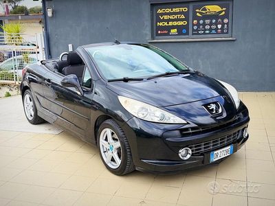 Usata Peugeot 207 CC 110 CV (80 kW) 2008 Nero Cabrio