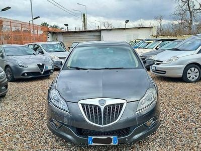 Usata Lancia Delta 120 CV (88 kW) 2009 Grigio Utilitaria