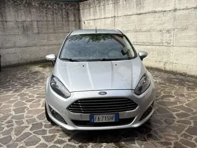 Usata Ford Fiesta 75 CV (55 kW) 2015 Utilitaria