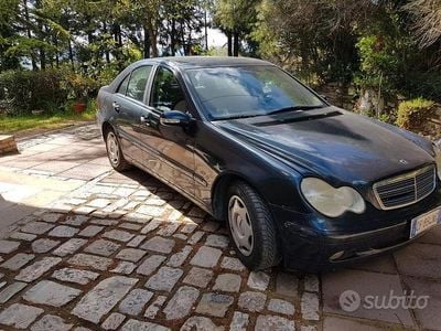 Occasion Mercedes C220 2004 Bleue Berline