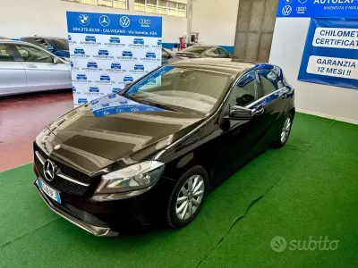Usata Mercedes A180 Executive 109 CV (80 kW) 2016 Nero Utilitaria