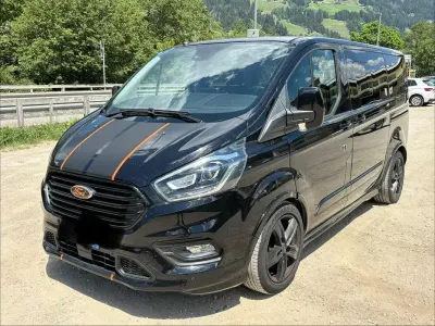 Usata Ford Tourneo Custom Sport 170 CV (125 kW) 2019 Nero Furgone
