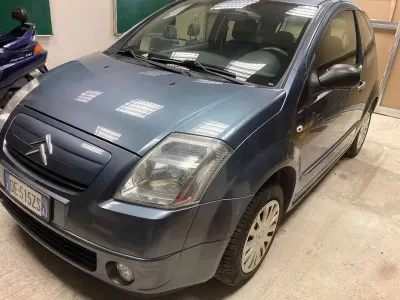 Usata Citroën C2 Elegance 60 CV (44 kW) 2007 Utilitaria