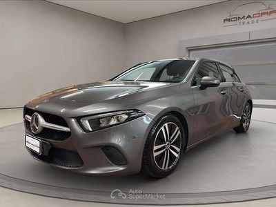 Usata Mercedes A180 Business 116 CV (85 kW) 2019 Grigio met Berlina