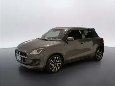 Usata Suzuki Swift 83 CV (61 kW) 2023 266 grigio acciaio Utilitaria