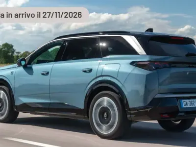 Nuevo Peugeot 5008 Allure 103 kW (141 CV) 2026 Plateado SUV