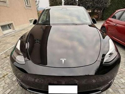 Usata Tesla Model Y 250 kW (340 CV) 2021 Nero SUV