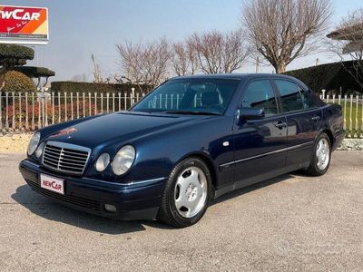 usata Mercedes E200 4 Porte Avantgarde