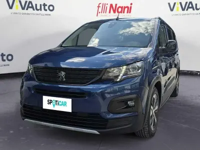 Begagnad Peugeot Rifter GT-line 131 HK (96 kW) 2020 Blå Minibuss