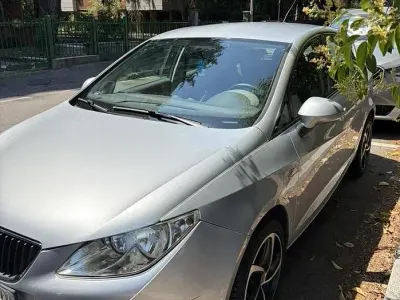 Usata Seat Ibiza Style 86 CV (63 kW) 2009 Berlina