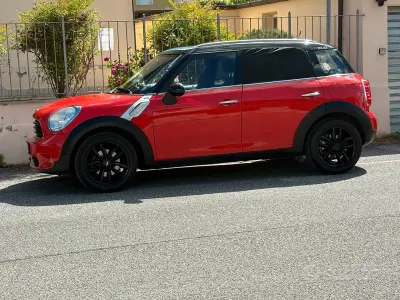 Usata Mini Countryman 122 CV (89 kW) 2011 Rosso SUV