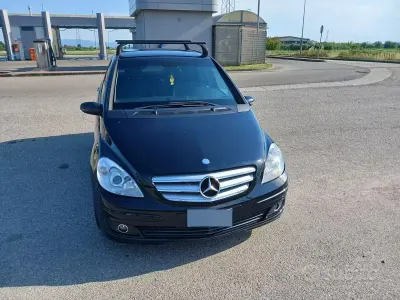 Usata Mercedes B180