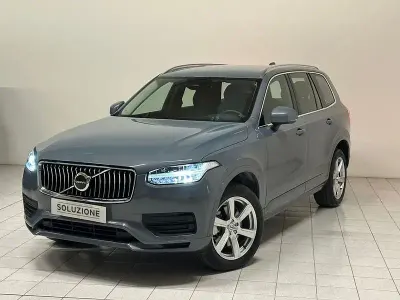 Usata Volvo XC90 235 CV (172 kW) 2023 Vapour grey SUV