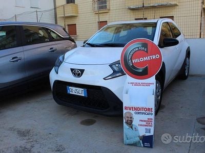 Usata Toyota Aygo X Active 72 CV (52 kW) 2022 Bianco SUV