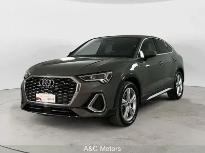 Usata Audi Q3 Sportback S-Line 150 CV (110 kW) 2025 Grigio SUV