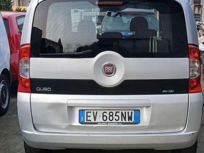 Usata Fiat Qubo Trekking 75 CV (55 kW) 2014 Grigio Monovolume