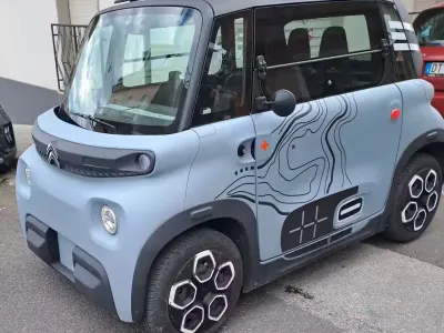 Occasion Citroën AMI 2023 Gris Berline
