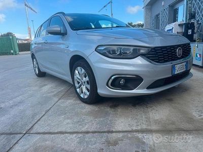 Usata Fiat Tipo Business 120 CV (88 kW) 2017 Grigio Station wagon