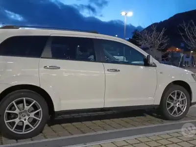 Usata Fiat Freemont Lounge 170 CV (125 kW) 2015 Bianco SUV