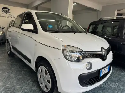 Usata Renault Twingo SE 69 CV (50 kW) 2016 Bianco Utilitaria
