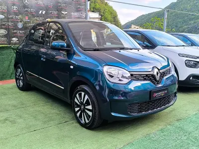 Usata Renault Twingo Urban Night 65 CV (47 kW) 2022 Blu Utilitaria
