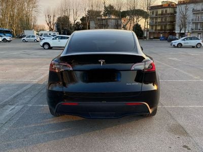 Usata Tesla Model Y 378 kW (514 CV) 2023 Nero SUV