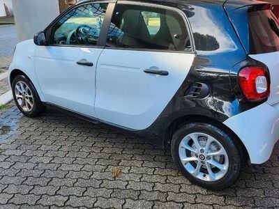 Usata Smart ForFour 71 CV (52 kW) 2018 Bianco Utilitaria