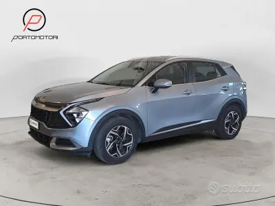 Usata Kia Sportage 136 CV (100 kW) 2023 Grigio SUV