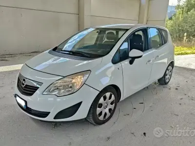 Usata Opel Meriva Cosmo 95 CV (69 kW) 2012 Monovolume