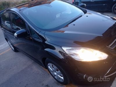 Nero Usata 2014 Ford C-MAX Monovolume | 6000 € (Buon prezzo)