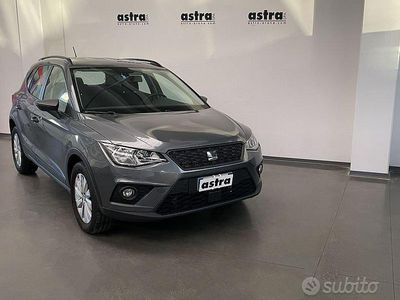 Usata Seat Arona Style 95 CV (69 kW) 2018 Grigio scuro SUV