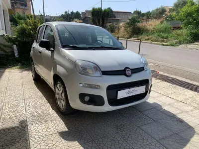 Usata Fiat Panda Pop 69 CV (50 kW) 2017 Bianco Utilitaria