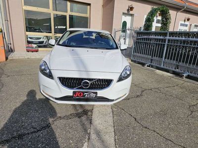 usata Volvo V40 2.0 d2 R-design