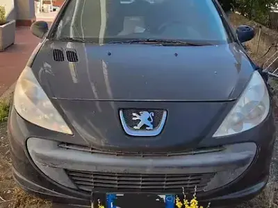 Usata Peugeot 206+ 75 CV (55 kW) 2010 Utilitaria