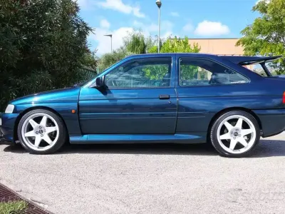 Usata Ford Escort 1993 Verde Berlina