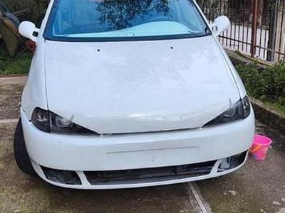 Usata Fiat Punto 73 CV (53 kW) 1996 Berlina