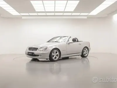 Usata Mercedes SLK230 2003 Grigio Cabrio