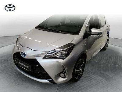 Usata Toyota Yaris Style 107 CV (78 kW) 2019 Grigio Berlina