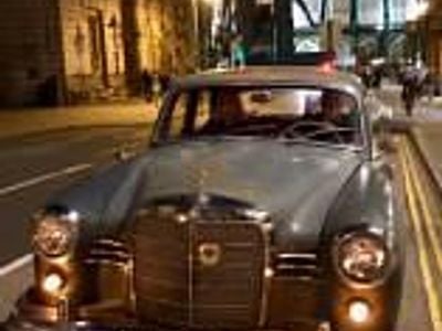 Usata Mercedes 190 80 CV (58 kW) 1961 Grigio Berlina