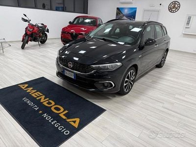 Usata Fiat Tipo Lounge 120 CV (88 kW) 2017 Nero Station wagon