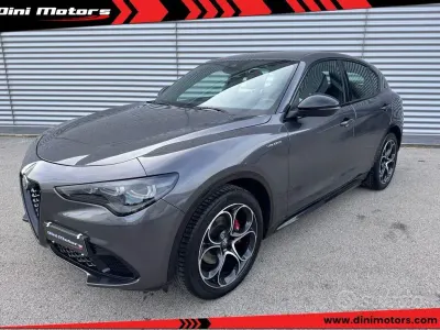 Usata Alfa Romeo Stelvio Veloce 209 CV (153 kW) 2023 Grigio SUV