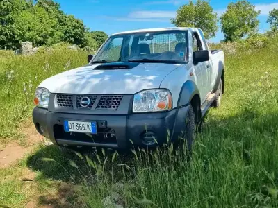 Usata Nissan Navara 133 CV (97 kW) 2008 Pick-up
