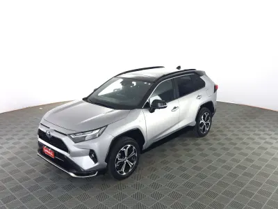 Usata Toyota RAV4 Hybrid 185 CV (136 kW) 2024 Silver met & deep black met SUV