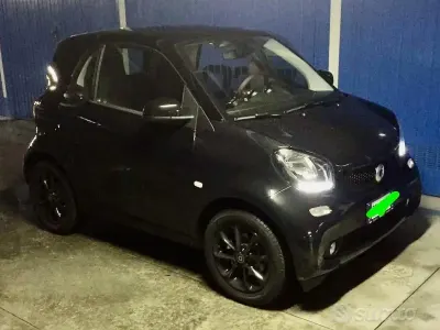 Usata Smart ForTwo Coupé Passion 71 CV (52 kW) 2015 Nero Coupé