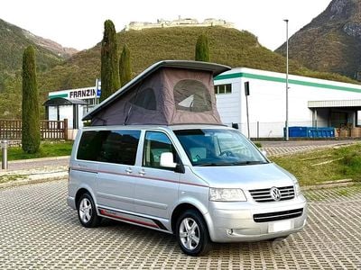 Usata VW California Beach 130 CV (95 kW) 2006 Grigio Furgone