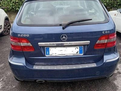 Usata Mercedes B200 Executive 140 CV (102 kW) 2010 Monovolume