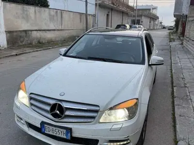 Usata Mercedes C220 Avantgarde 170 CV (125 kW) 2010 Station wagon