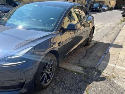 Usata Tesla Model 3 152 kW (208 CV) 2021 Grigio Berlina