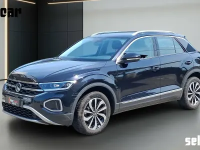 Usata VW T-Roc Style 110 CV (80 kW) 2023 A2 nero brillante SUV